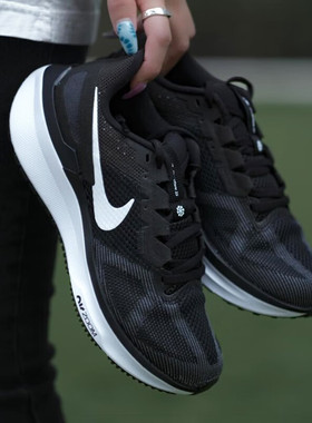 耐克（NIKE）春季女鞋AIR ZOOM STRUCTURE 26运动鞋跑步鞋DJ7884