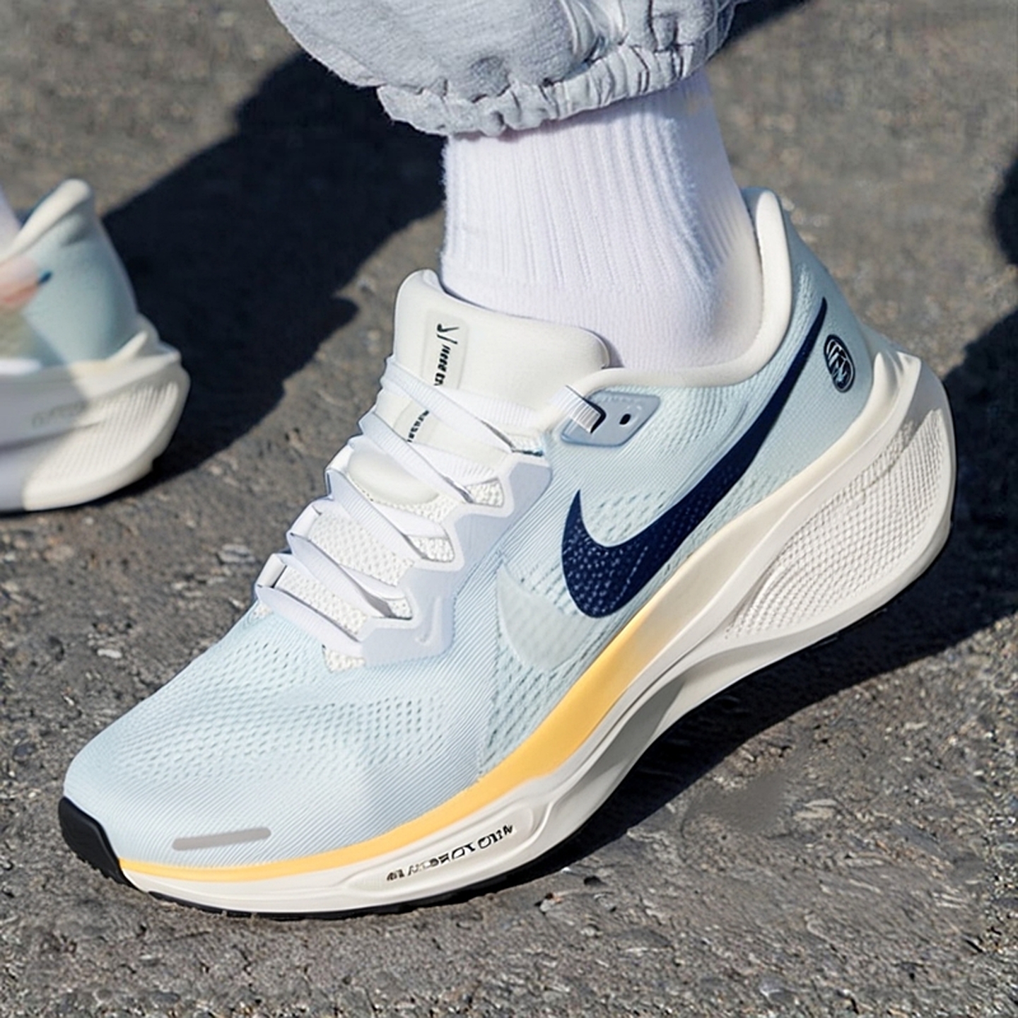 耐克NIKE女鞋2025夏季新款飞马蓝白透气缓震跑步鞋IH7348-441