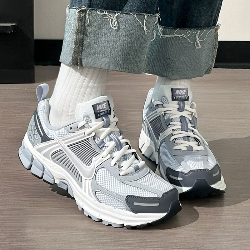 NIKE耐克官方正品2025秋季男童女童休闲鞋轻便透气儿童跑鞋HF6998
