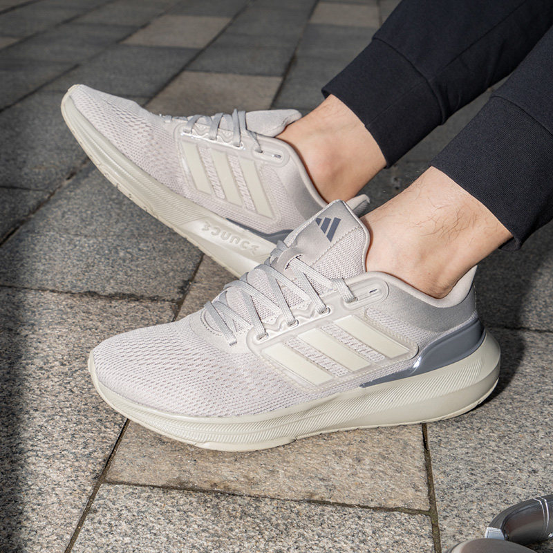 阿迪达斯跑步鞋运动鞋adidas