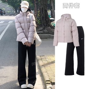 NIKE耐克女款粉色羽绒服加绒直筒长裤子2025冬季新款休闲保暖套装