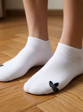 阿迪达斯三叶草白色短筒袜运动袜男袜女袜三双装休闲袜子JC9285