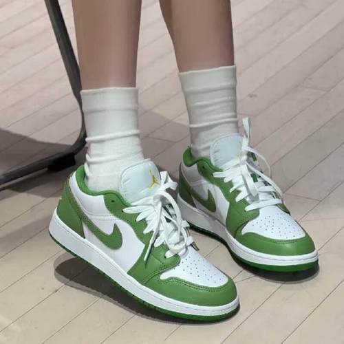 NIKE耐克Air Jordan 1 女鞋绿色休闲鞋低帮轻便运动鞋HF4779-100