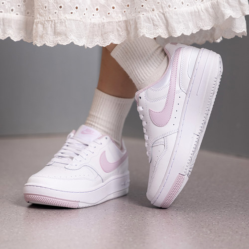 NIKE耐克女鞋低帮板鞋休闲鞋2026夏季新款轻便运动鞋DX9176-124