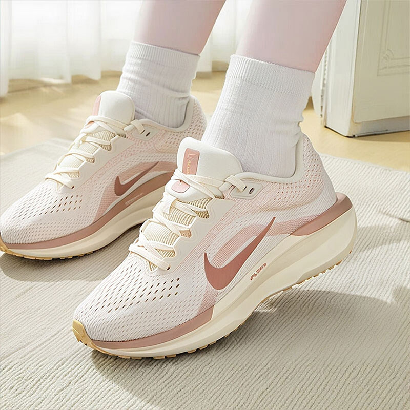 耐克官方正品2026年春季新款女款缓震跑步鞋女子轻便运动鞋FJ9510