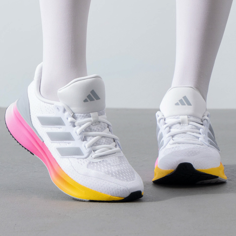adidas阿迪达斯女鞋跑步鞋2025夏新款健身训练运动鞋透气 IE8808