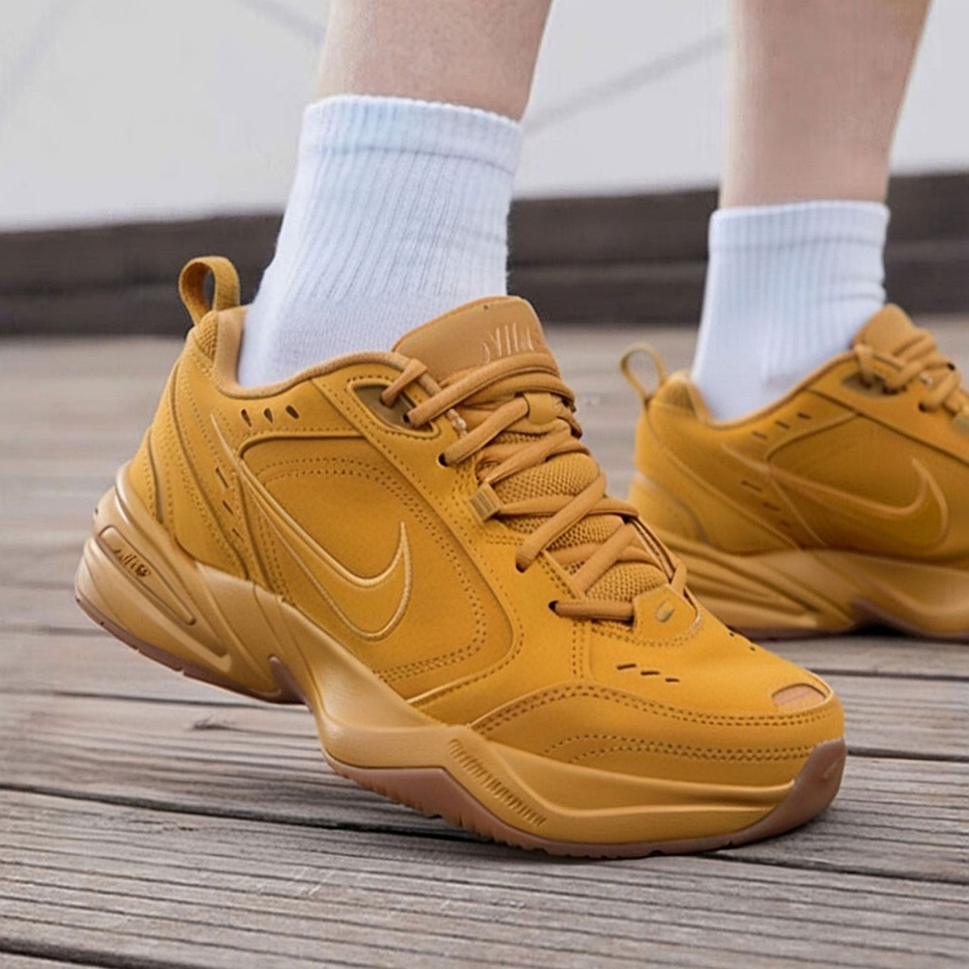 NIKE耐克男鞋厚底老爹鞋黄色25秋新款运动鞋复古休闲鞋跑鞋IB2281