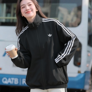 阿迪达斯女装梭织立领夹克外套2026春季新款黑色跑步运动服KD2894