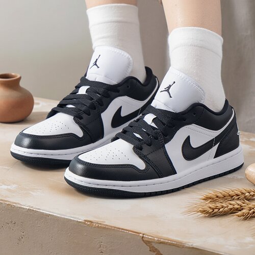 耐克AJ1女鞋2026新款板鞋