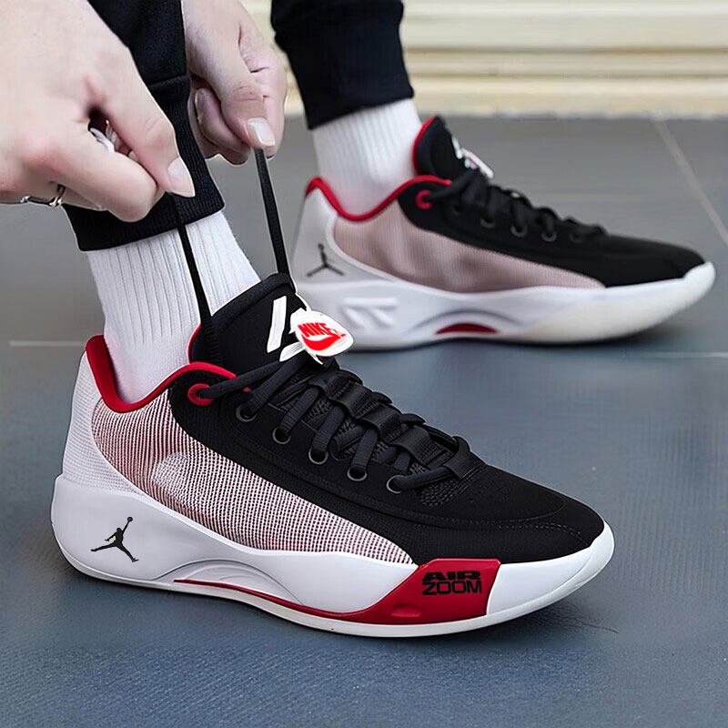 NIKE耐克男子JORDAN LUKA .77 PF东契奇运动训练篮球鞋HF0819-102