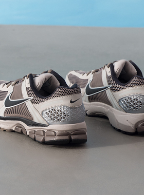 Nike耐克男鞋2025新款 ZOOM VOMERO 5 复古运动鞋休闲鞋FB9149