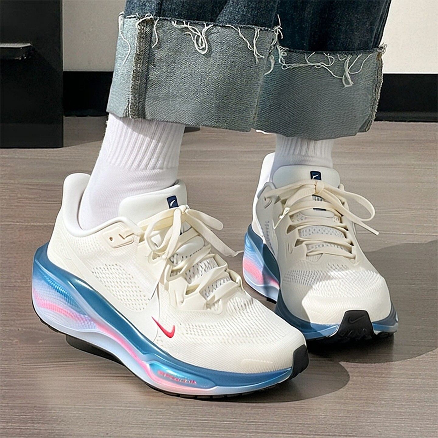 NIKE耐克女子飞马41跑步鞋26春款PEGASUS41运动休闲鞋IQ1153-109