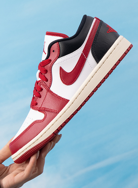 耐克（NIKE）新年款红色板鞋26春air jordan 1婚鞋本命年拜年鞋运