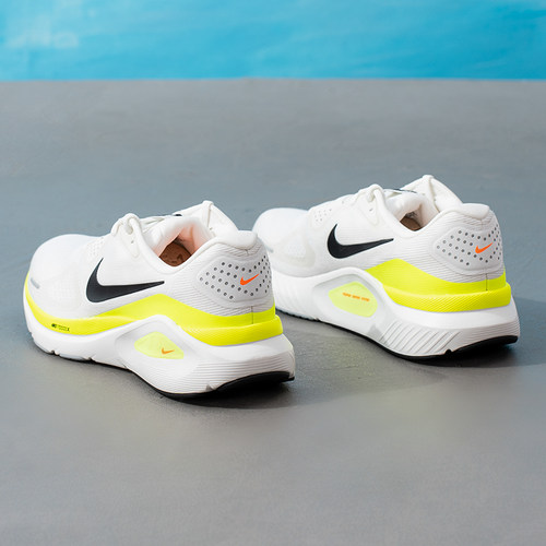 耐克（NIKE）男鞋 2026春季新款运动鞋健身跑步训练透气轻便STRUC