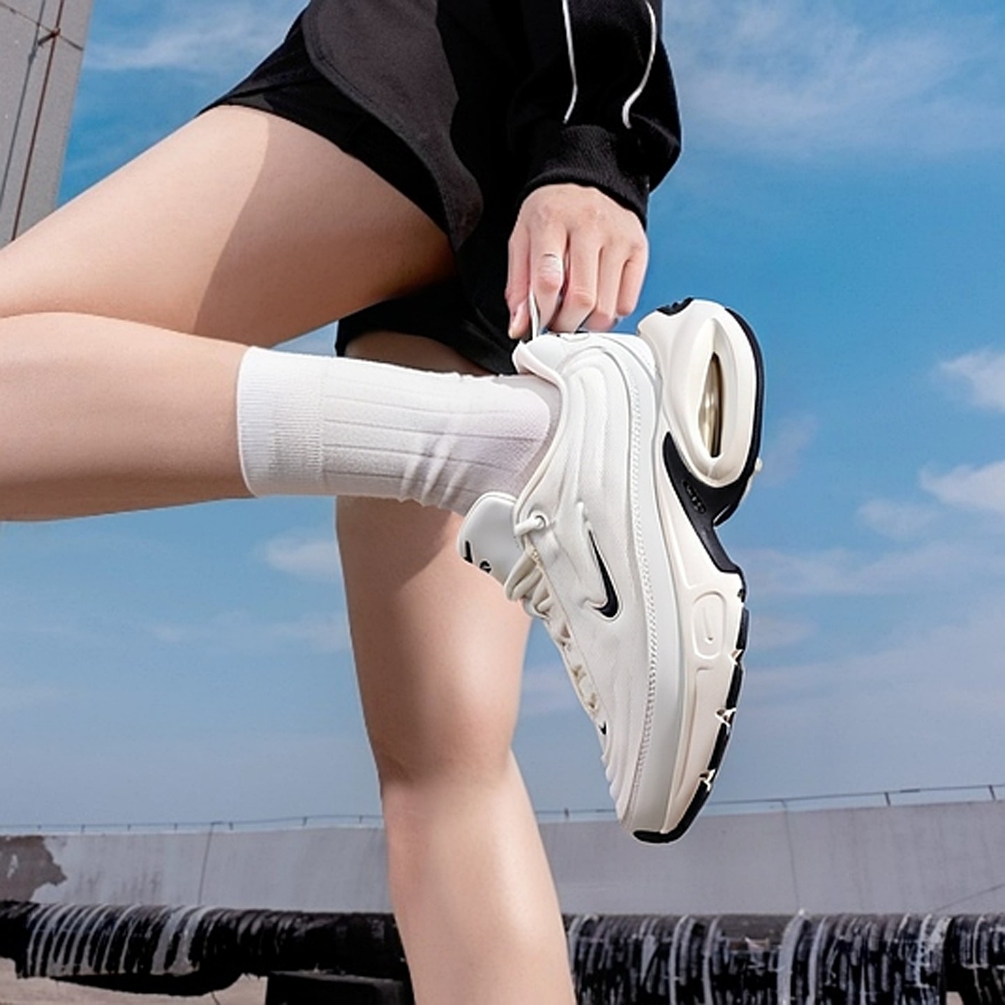 NIKE耐克女鞋2025款时尚日常通勤厚底AIRMAX气垫运动休闲鞋HF3053