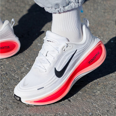 Nike耐克男鞋 VOMERO PLUS 低帮马拉松运动休闲跑步鞋 HV8150-100