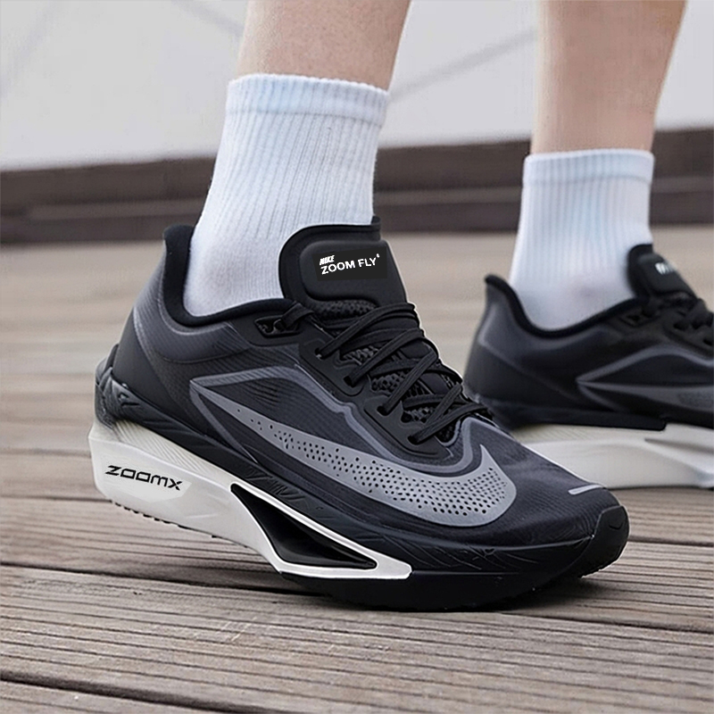 NikeZoomFly6男款跑步鞋
