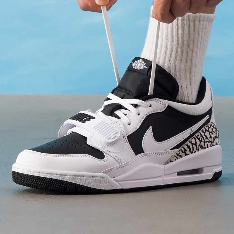 耐克NIKE男鞋2025夏季新款灰白Air Jordan跑步篮球训练运动休闲鞋