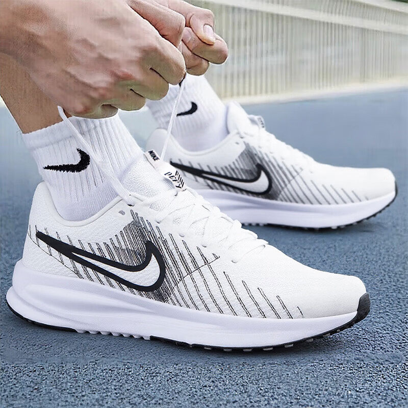 耐克官方网男鞋25冬季网面透气轻便运动鞋男户外旅游跑步鞋HM9594