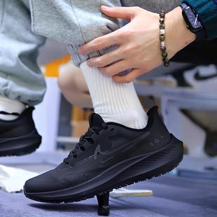 男鞋 公路跑运动训练鞋 中正跑步鞋 新款 DO7625 2025冬季 耐克官方正品