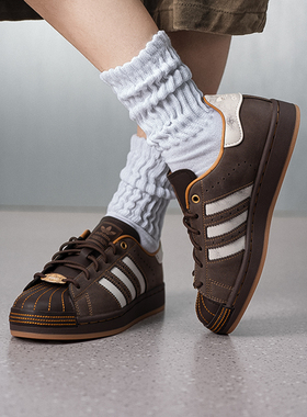 阿迪达斯adidas三叶草男女鞋26春季贝壳头运动鞋休闲鞋板鞋HP7108