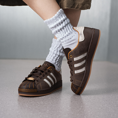 阿迪达斯adidas三叶草男女鞋26春季贝壳头运动鞋休闲鞋板鞋HP7108