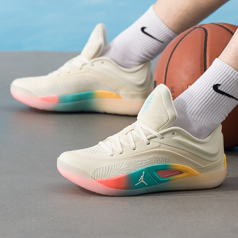 NIKE耐克男子实战篮球鞋2025秋季 ZION 4 锡安4运动鞋 FD0591-102