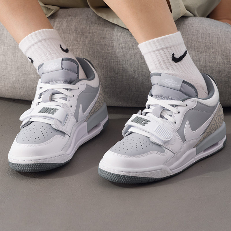 耐克（NIKE）学生青少年男女鞋 新款秋季AJ 312篮球鞋时尚运动训,运动鞋new,运动休闲鞋,淘宝优惠券,粉丝福利购,淘宝优惠卷