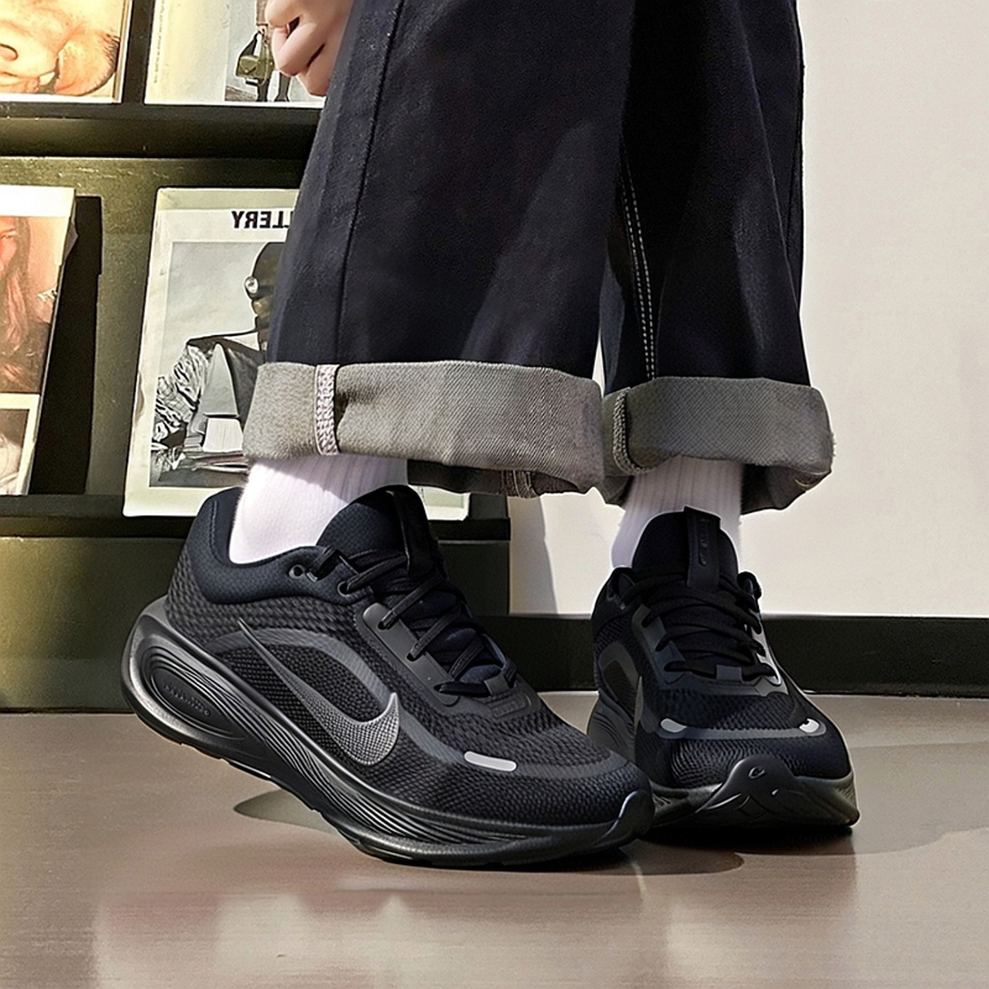 NIKE耐克正品官方旗舰店跑步鞋女鞋 2025冬季新款厚底黑色运动鞋