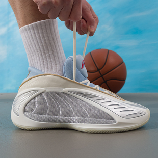 adidas阿迪达斯篮球鞋男鞋女鞋2026新年款缓震训练运动鞋KJ5134