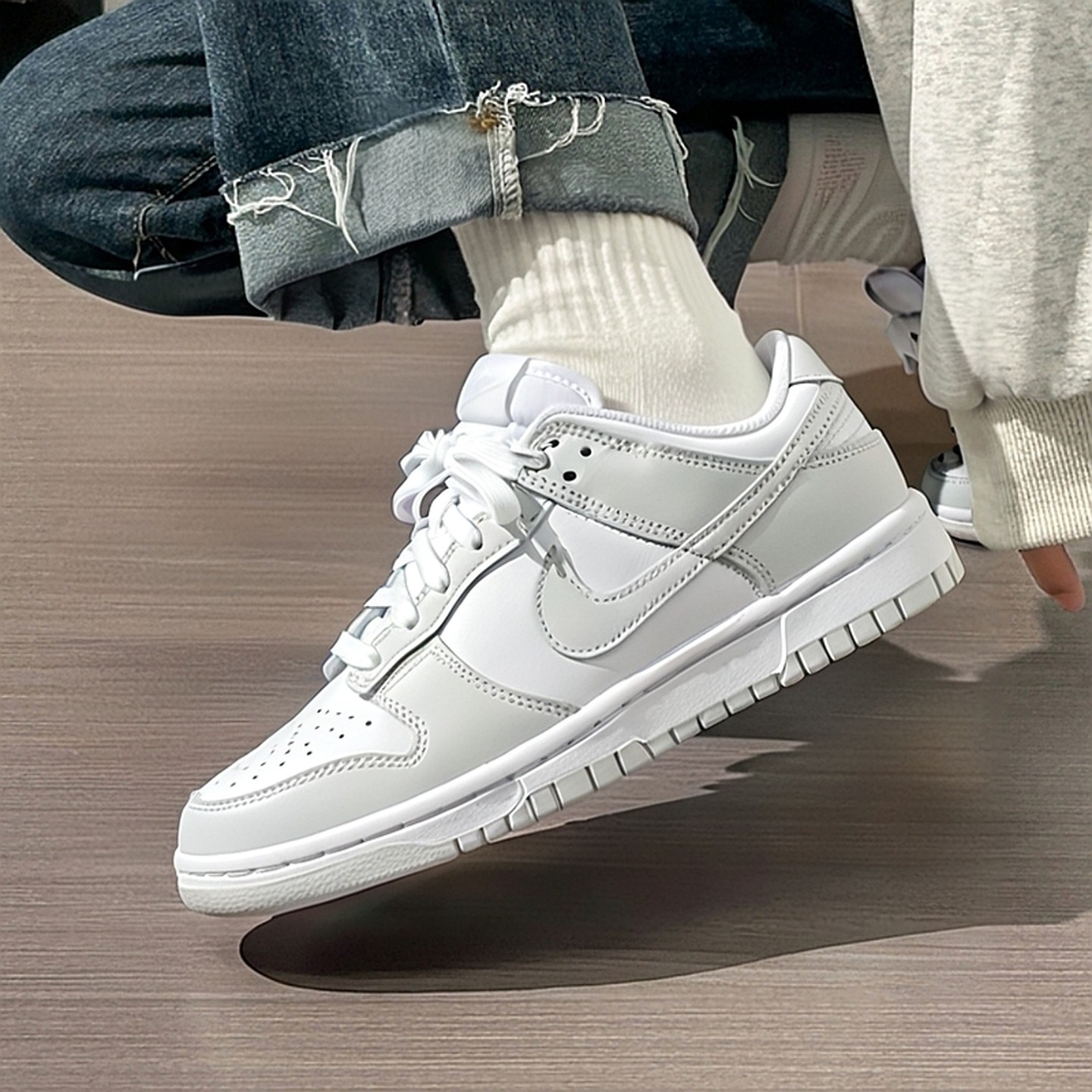 耐克女子冬季新款低帮板鞋