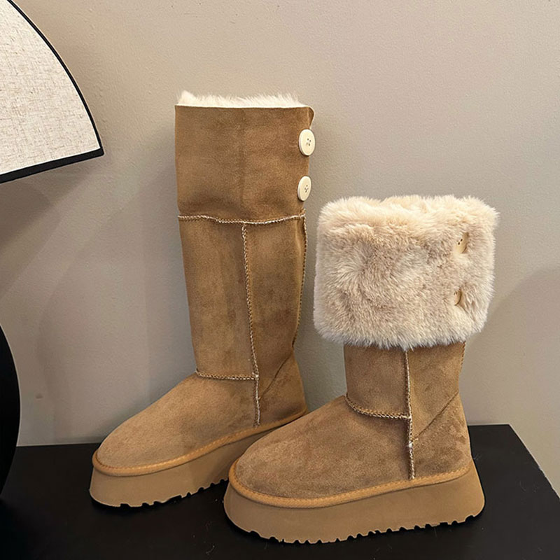 厚底羊皮毛一体保暖雪地靴女防寒