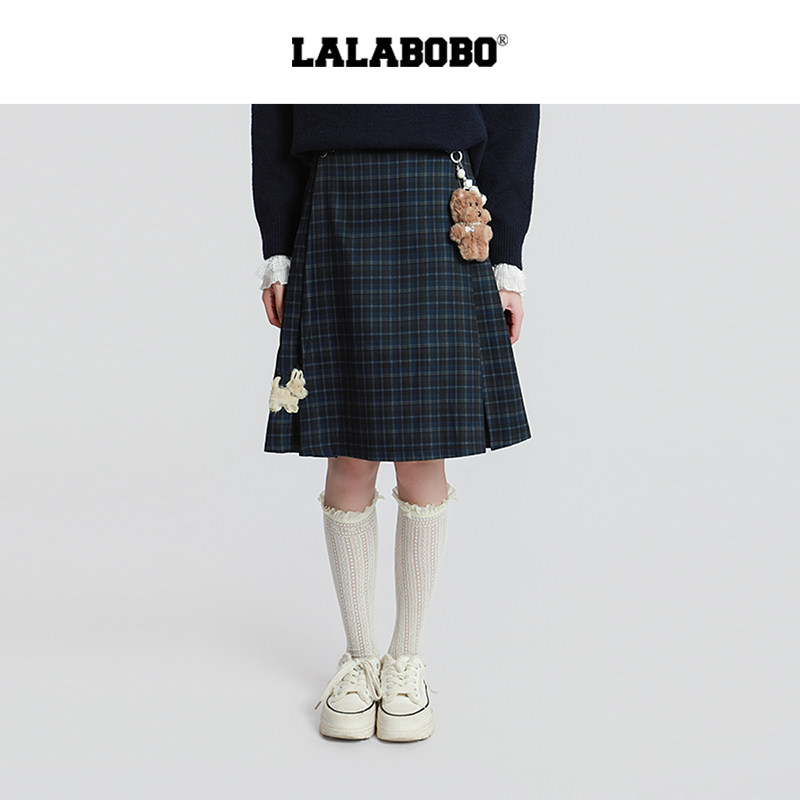 LALABOBO小熊贴纸半裙