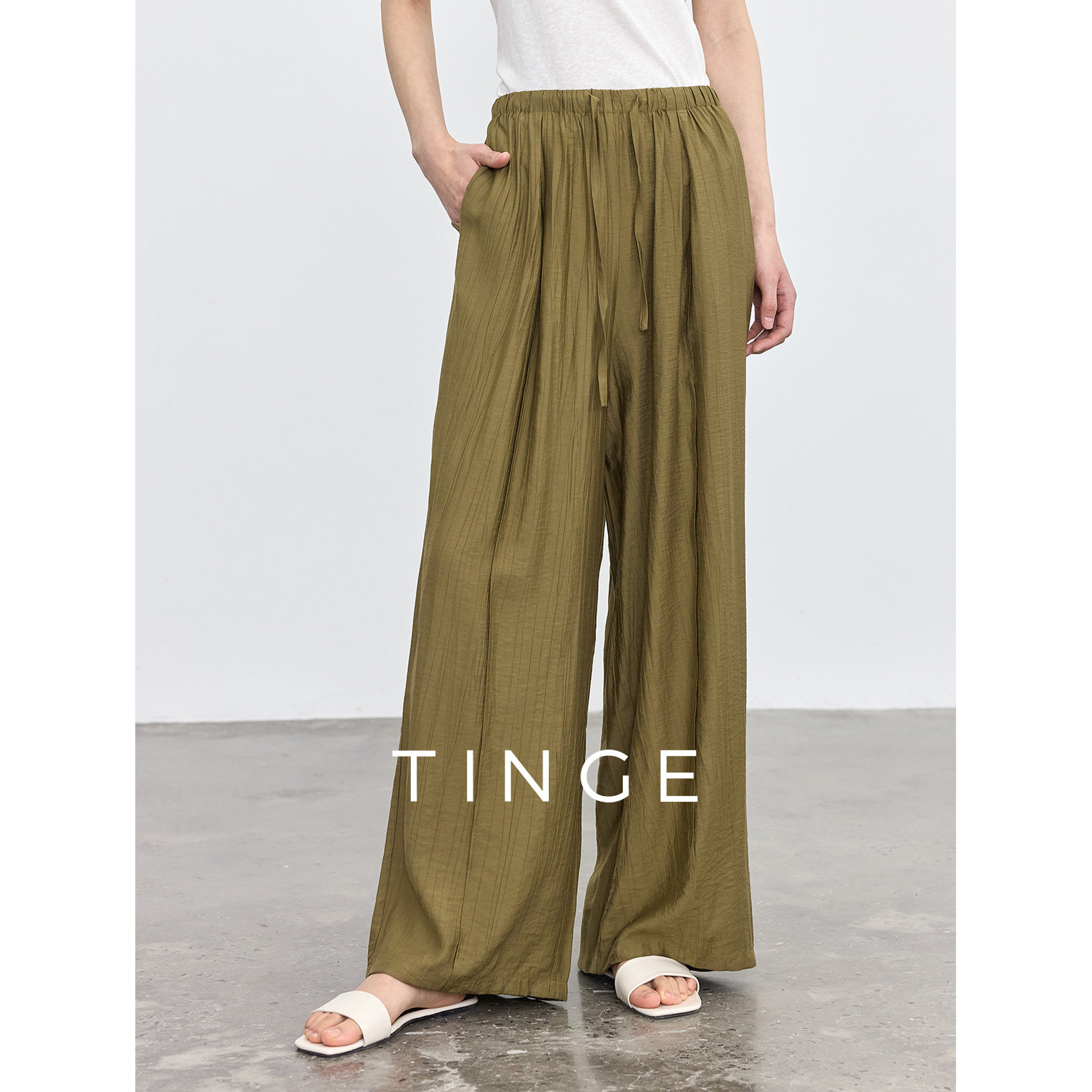 TINGE贴己25年秋季新款显瘦高腰阔腿长裤女休闲宽松凉感肌理裤子,女装/女士精品,休闲裤,淘宝优惠券,粉丝福利购,淘宝优惠卷