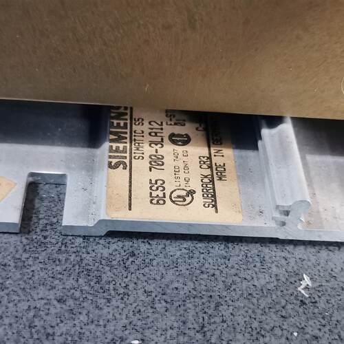 6ES5700 6ES5 700-3LA12 6ES5 491-0LB11 PLC