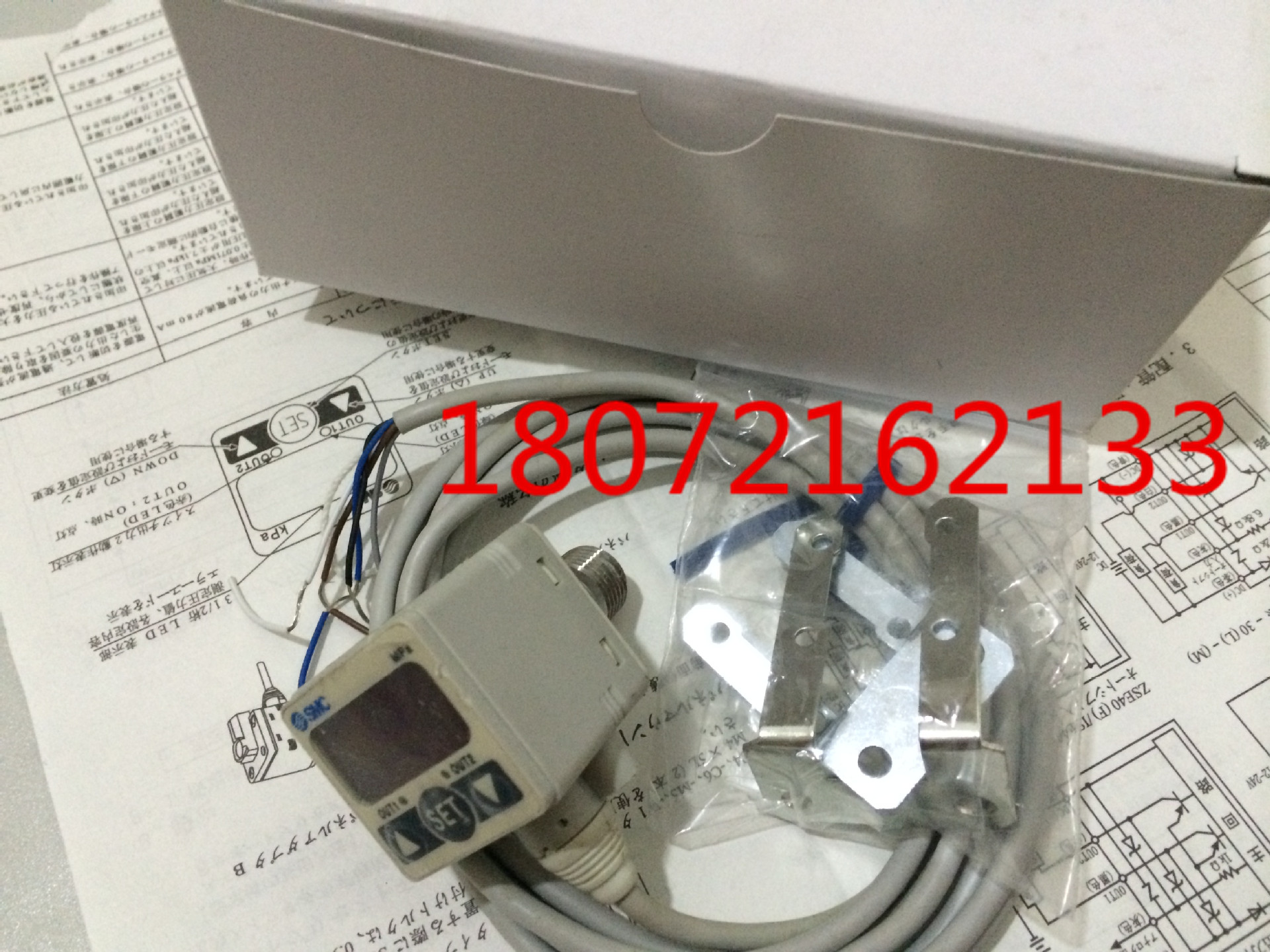 特价供应 日本SMC数显真空压力表传感器ISE50-02-22L 拍前询价