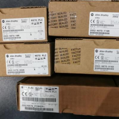 2002-NX70-X16D/X32D/Y8R/CPU70P2/CBLCPU02  PLC模块全新