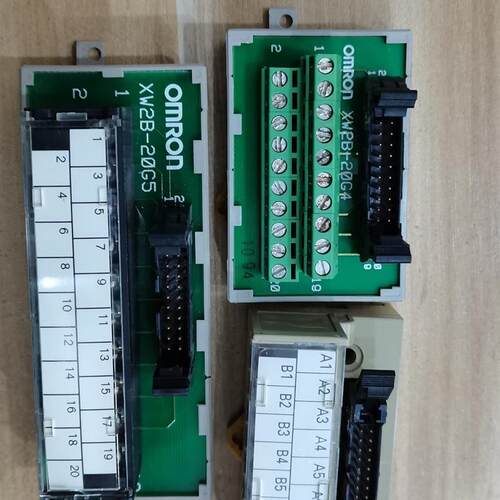 * XW2D-20G6 XW2B-20G5 G4 XW2Z-050A/150A XW2N-20G8-IN16