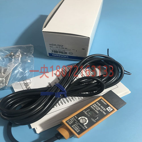 日本 正品光电传感器全新现货E3S-R2E4 E3S-R2B4
