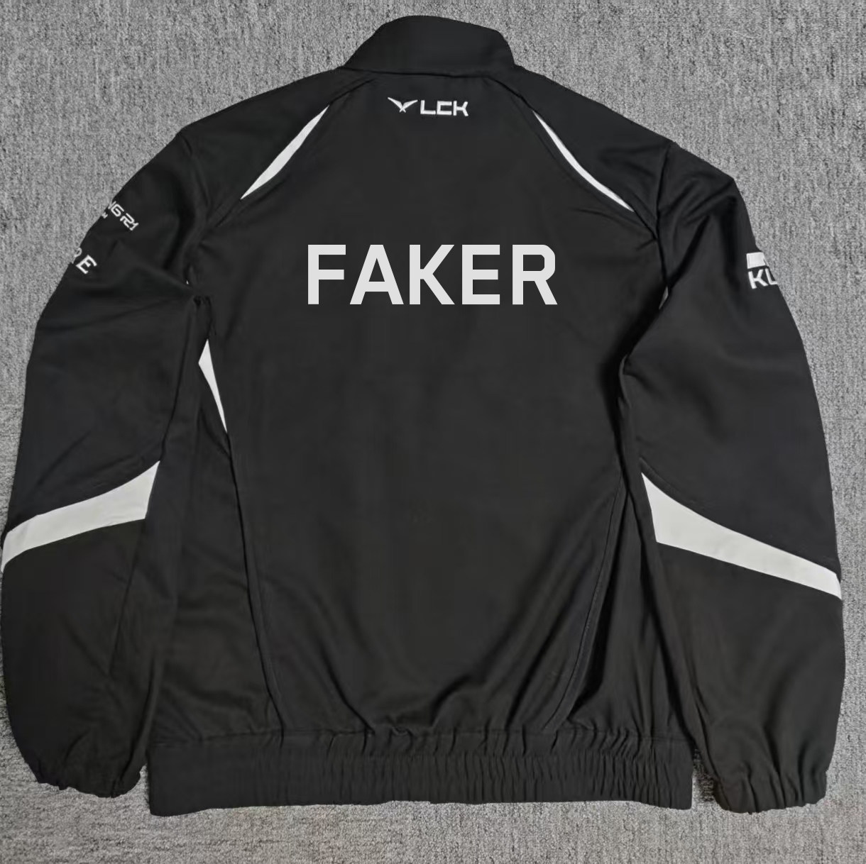 thumbnail for Embroidered jacket 2026 first stage uniform jacket T1 team new uniform member Faker is the same style
