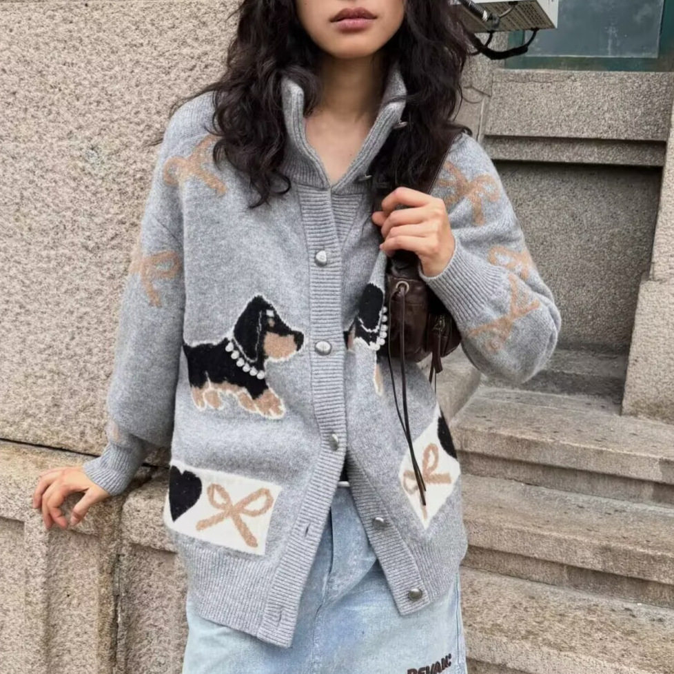 2025秋冬新款设计感小狗提花蝴蝶结宽松时尚百搭针织开衫外套