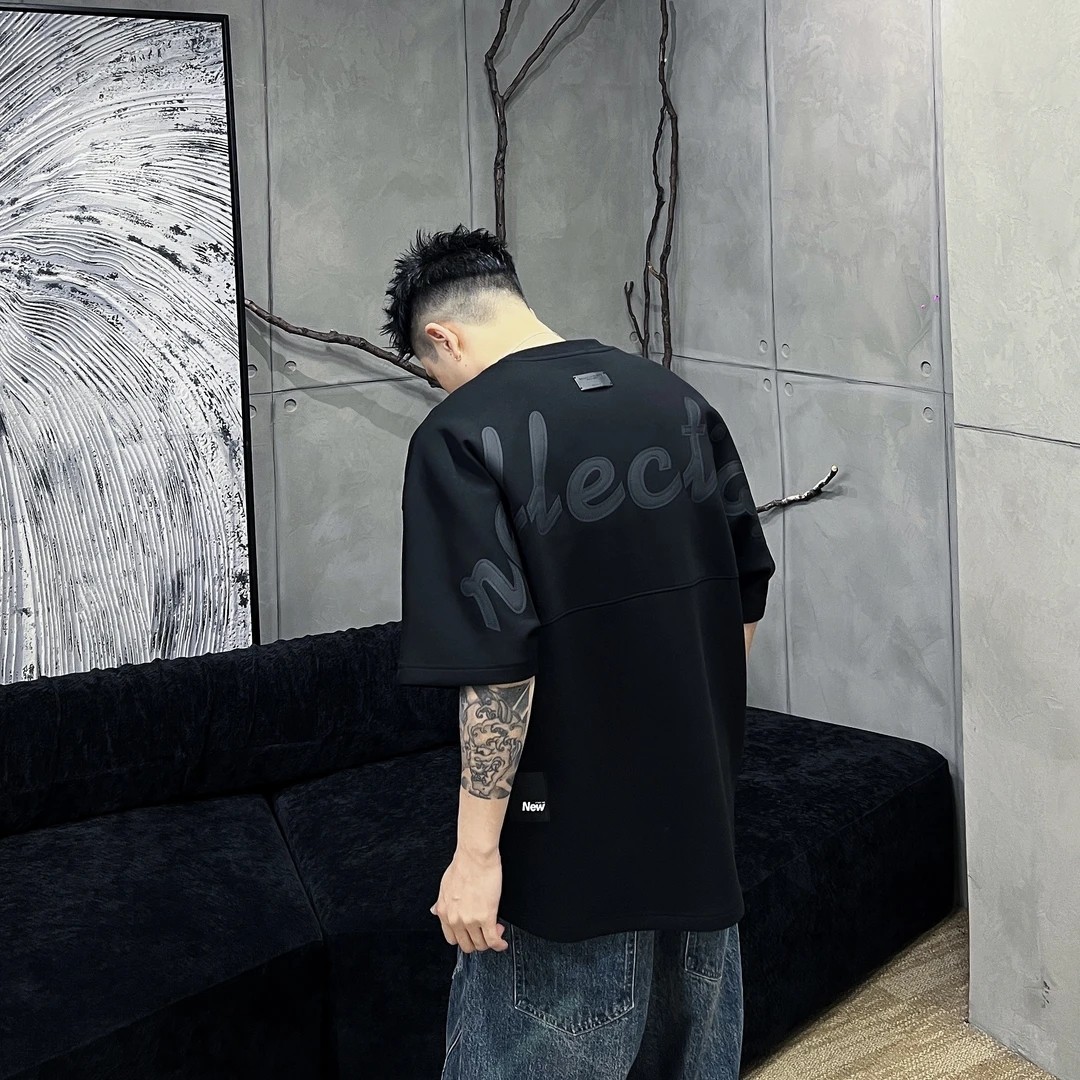 2025春夏新款休闲短袖男