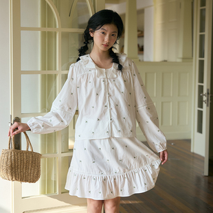 Bruland花朵刺绣衬衫半裙套装女复古荷叶领衬衫高腰拼接宽松半裙