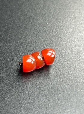 川料樱桃红斜切猪大肠文玩配饰尺寸7mm左右文玩菩提配饰