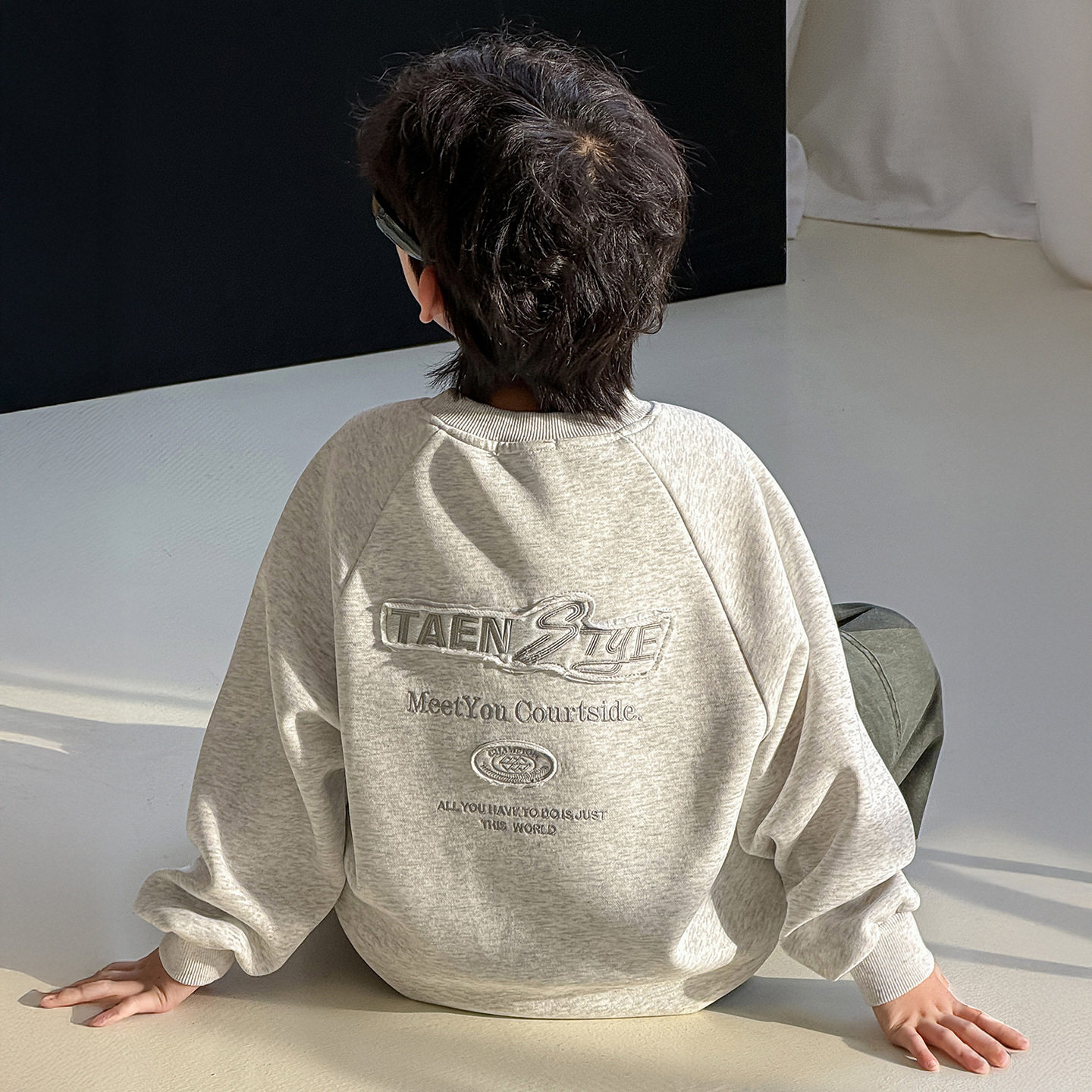 男童卫衣儿童春季韩版2026新款贴布刺绣宽松休闲运动童装上衣潮范