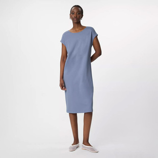 直筒连衣裙有大码 简约纯色圆领落肩袖 粘纤针织