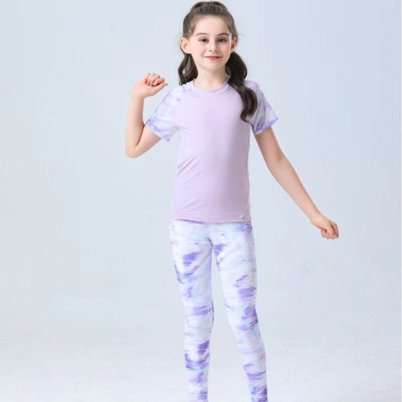 新款女孩儿童好看撞花色短袖瑜伽服套装速干网球运动衣健身裤跑步