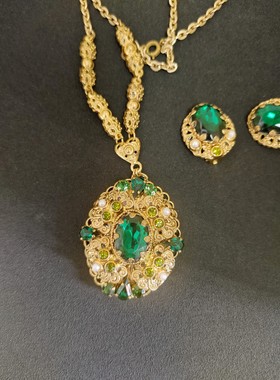 vintage  中古首饰西德祖母绿莱茵石项链耳夹套装