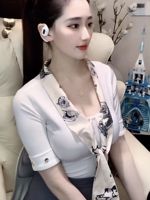 丝巾飘带围巾v领上衣T恤女短款