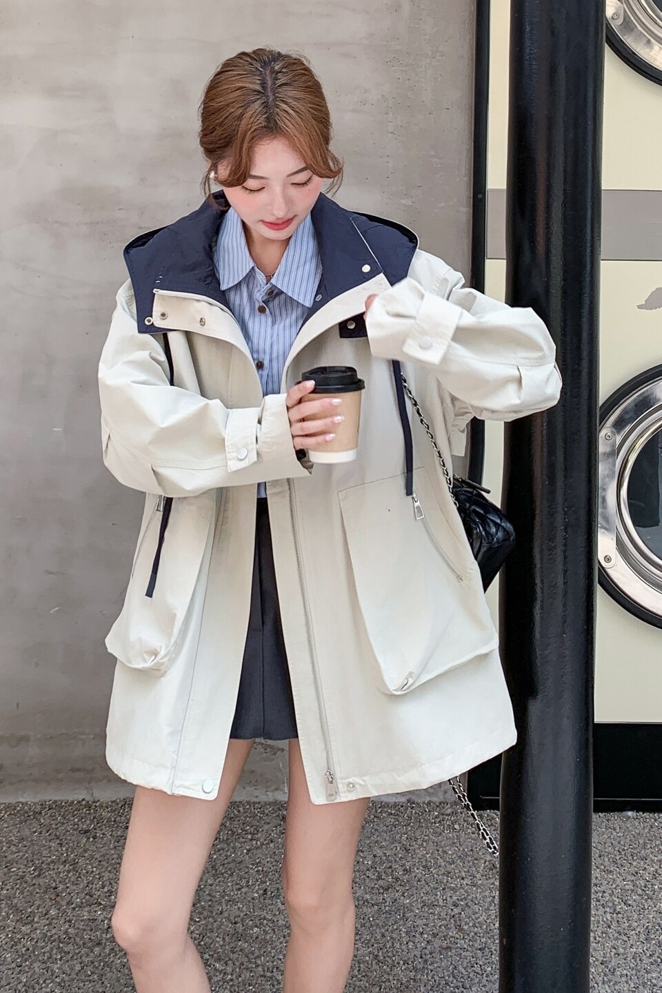 新款风衣2D073-66150-P175-K258,女装风衣,2D073